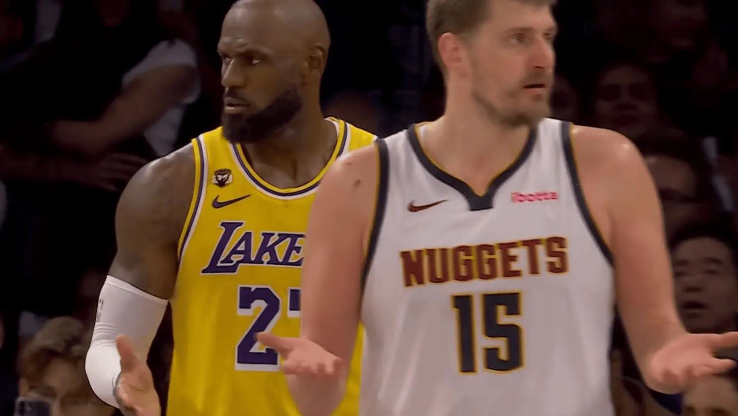 世界杯app下载-四手连“摊”，詹姆斯与约基奇均对裁判不满同时摊手抗议